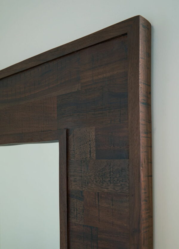 Hensington - Brown - Accent Mirror - Image 4