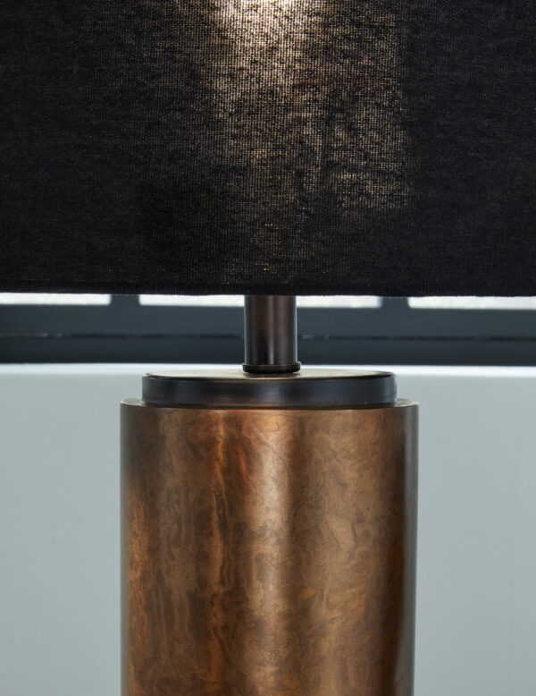 Hildry - Antique Brass Finish - Metal Table Lamp - Image 3