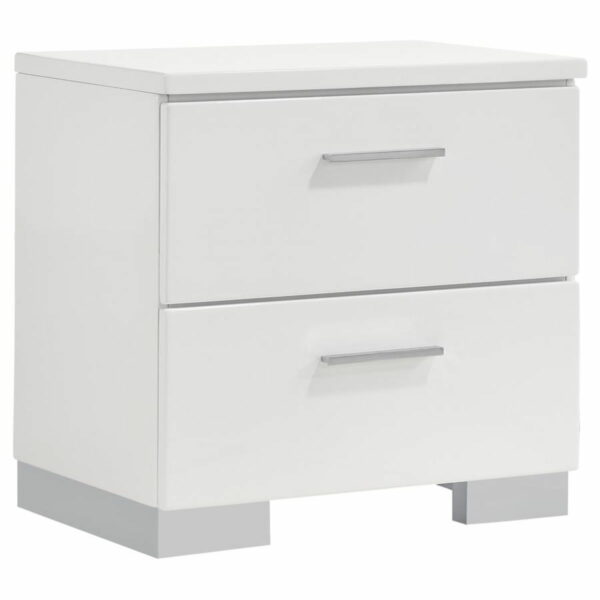 Jeremaine - Upholstered Platform Bedroom Set With LED - Image 2