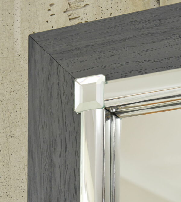 Lodanna - Panel Bedroom Set - Image 10