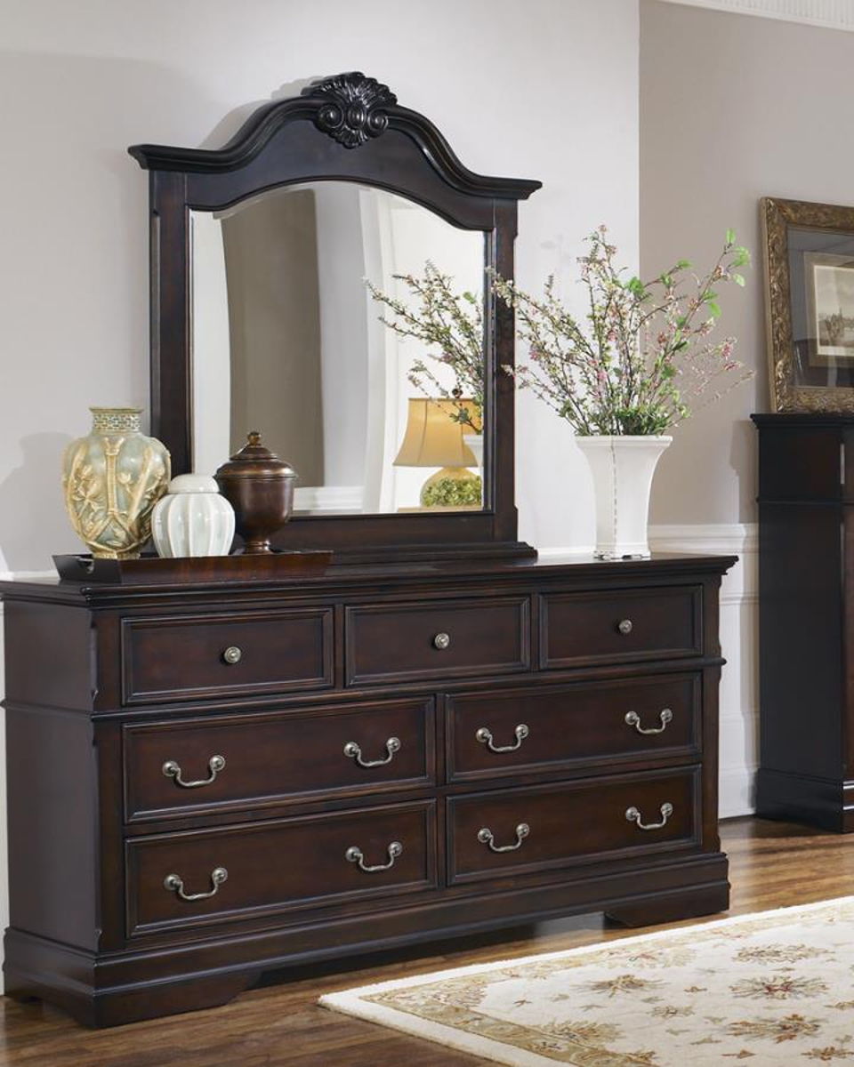 Cambridge - 7-Drawer Rectangular Dresser - Cappuccino - Image 3