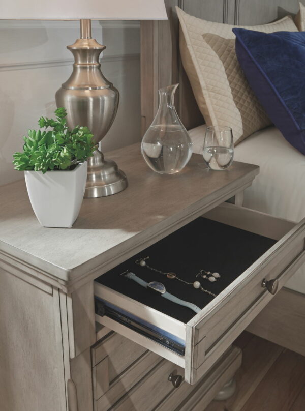Lettner - Sleigh Bedroom Set - Image 3