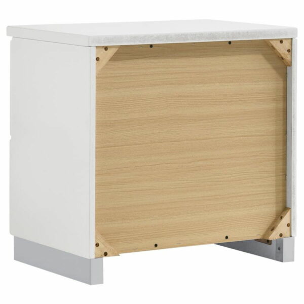 Jeremaine - Upholstered Platform Bedroom Set With LED - Image 25