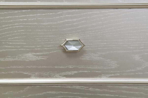 Evangeline - 9-Drawer Dresser With Mirror - Silver Oak - Image 6