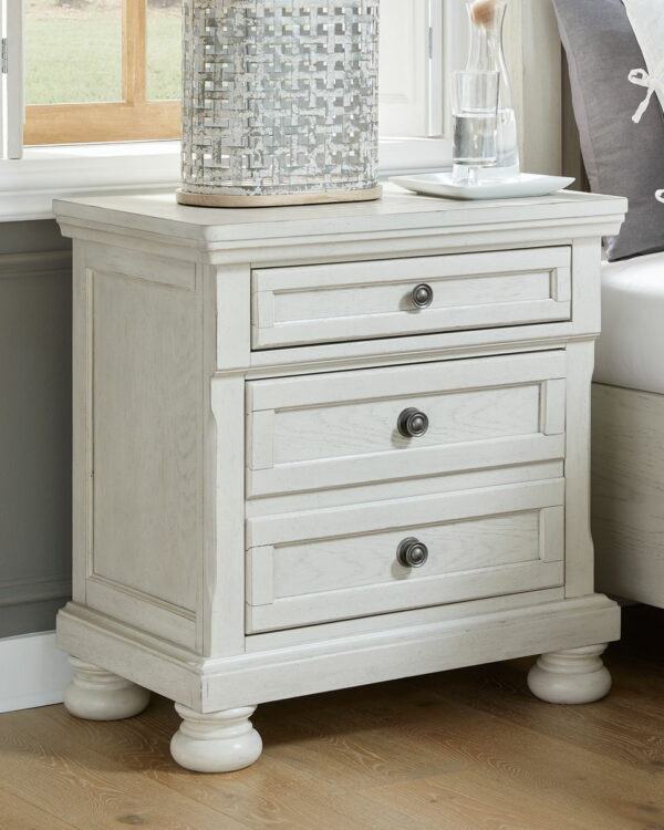 Robbinsdale - Panel Bedroom Set - Image 6