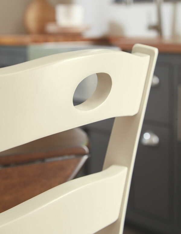 Woodanville - Round Dining Table Set - Image 2