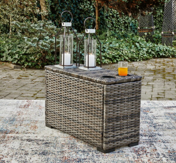 Harbor Court - Gray - Console With Drink Holders - Image 3