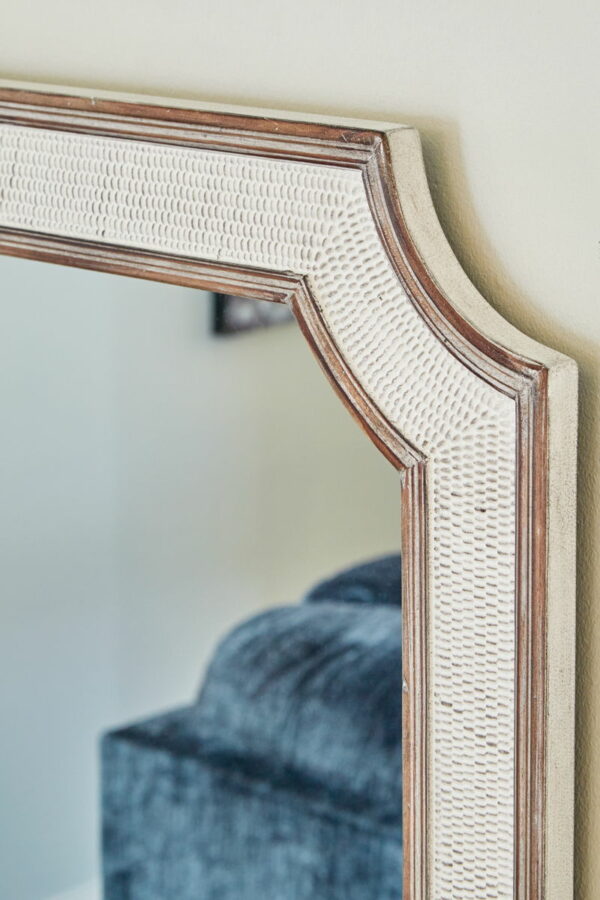 Howston - Antique White - Accent Mirror - Image 6