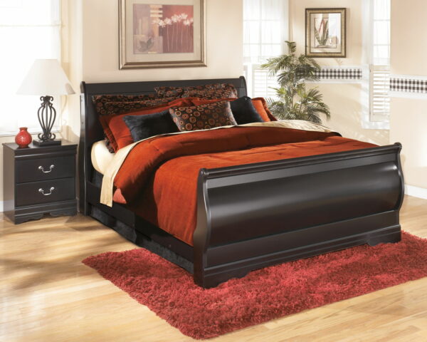 Huey Vineyard - Bedroom Set - Image 5