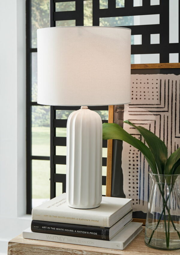 Clarkland - White - Ceramic Table Lamp (Set of 2) - Image 4
