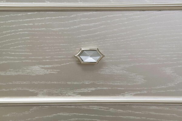 Evangeline - 9-Drawer Dresser - Silver Oak - Image 15