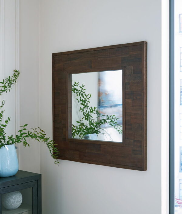 Hensington - Brown - Accent Mirror - Image 3