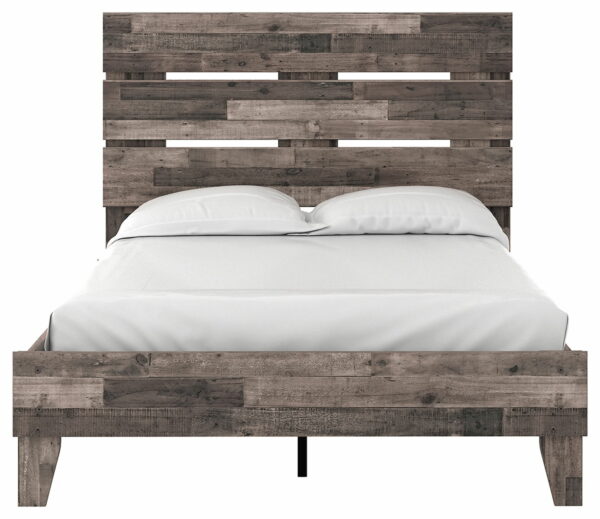 Neilsville - Panel Bed - Image 4