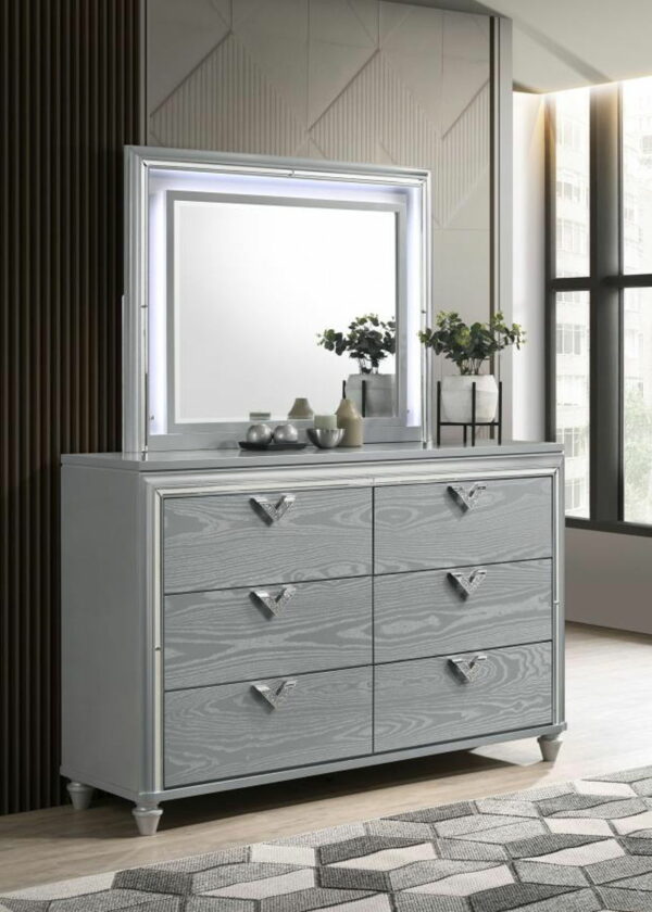 Veronica - 6-drawer Bedroom Dresser With Mirror - Light Silver - Image 5