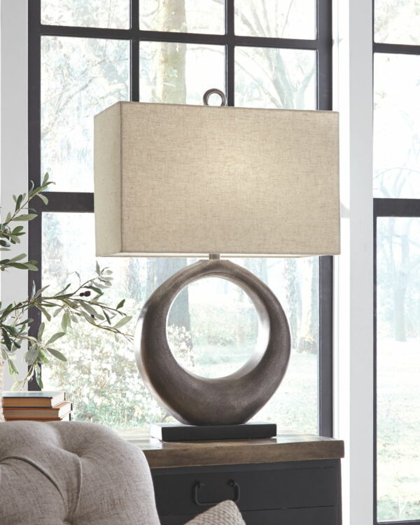 Saria - Antique Silver Finish - Metal Table Lamp - Image 3