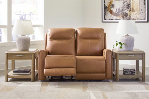 Tryanny - Butterscotch - Power Reclining Loveseat/ Adj Headrest - Image 7