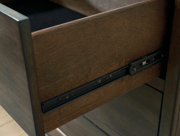 Wittland - Brown - Dresser, Mirror - Image 2