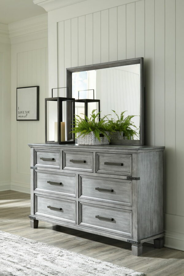 Russelyn - Bedroom Set - Image 7