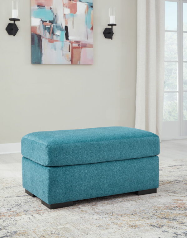 Keerwick - Living Room Set - Image 3