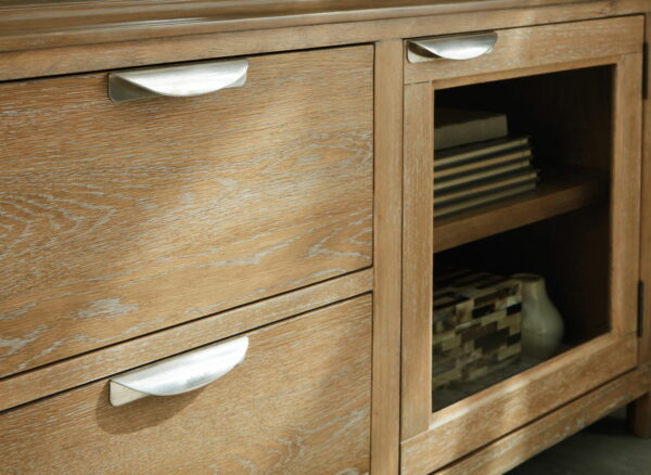 Rencott - Light Brown - Extra Large TV Stand - Image 4