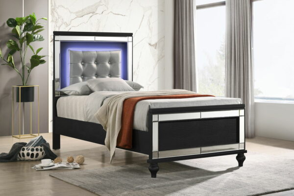 Valentino - 3/3 Twin Headboard - Black - Image 3