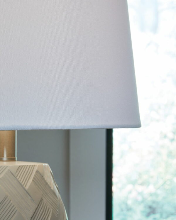 Tamner - Taupe - Poly Table Lamp (Set of 2) - Image 4