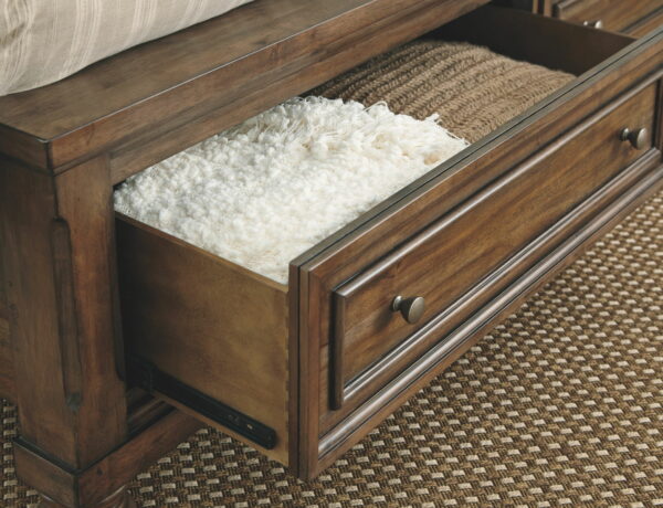Flynnter - Panel Bedroom Set - Image 7