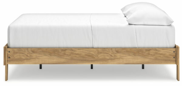 Bermacy - Platform Bed - Image 6