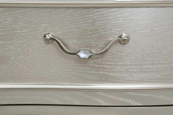 Evangeline - 9-Drawer Dresser With Mirror - Silver Oak - Image 7
