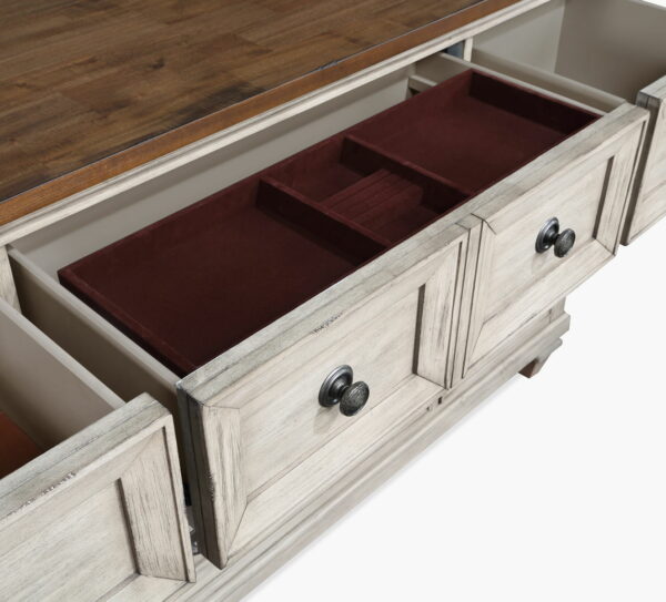 Mariana - Dresser - Vintage Creme - Image 3