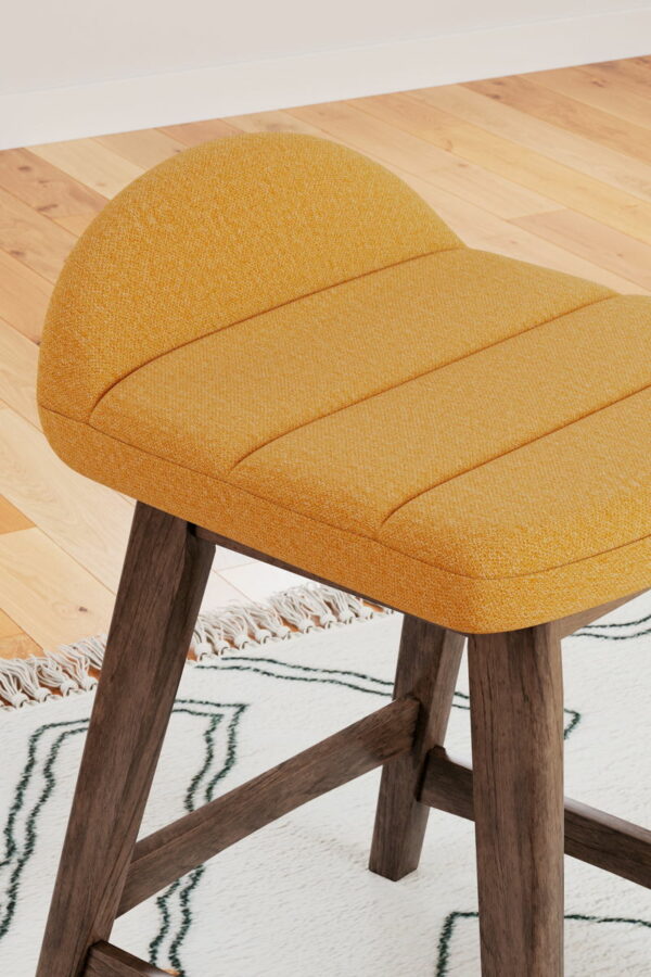 Lyncott - Counter Table Set - Image 7
