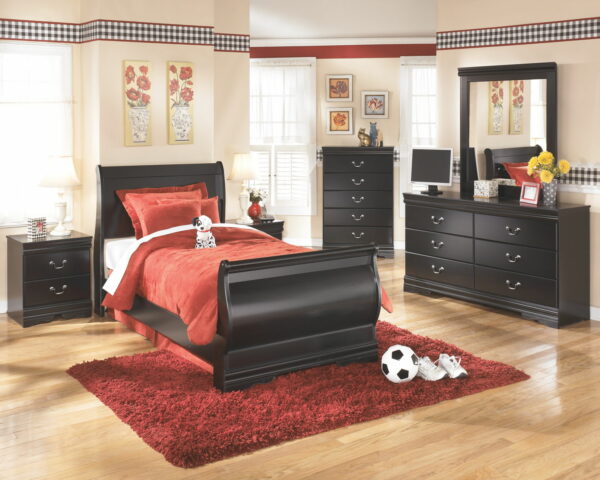 Huey Vineyard - Black - Five Drawer Chest - Image 2