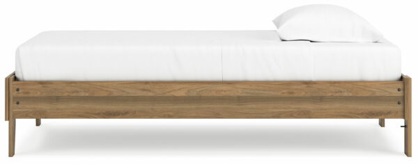 Deanlow - Platform Bed - Image 21