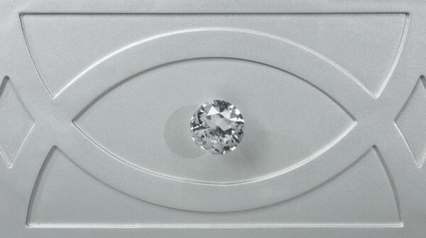 Gunnison - 5-Drawer Bedroom Chest - Silver Metallic - Image 4