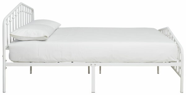 Trentlore - Bed - Image 4