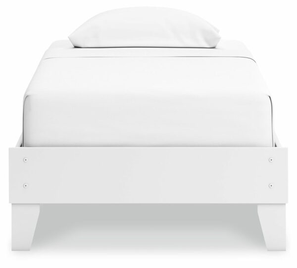 Hallityn - Platform Bed - Image 15