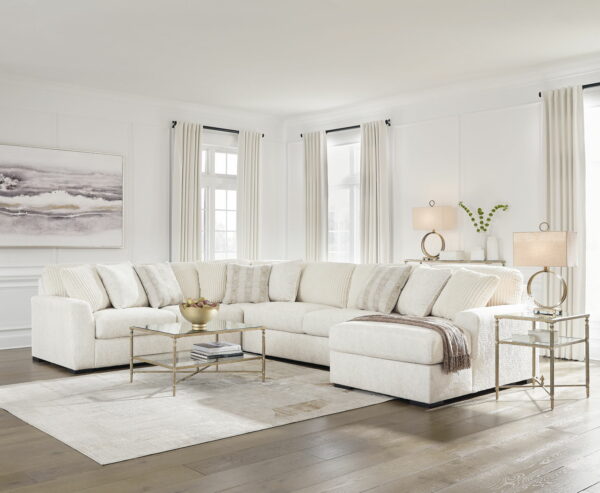 Chessington - Sectional - Image 6