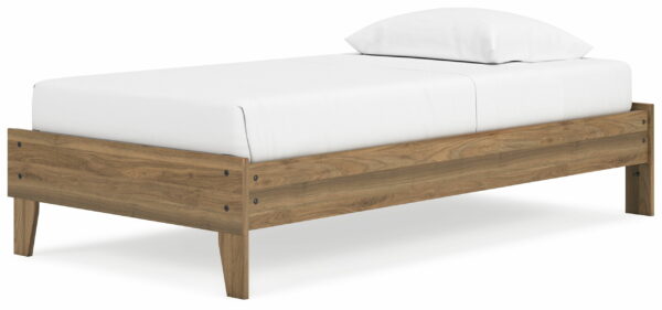 Deanlow - Platform Bed - Image 16
