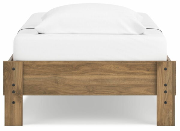 Deanlow - Platform Bed - Image 17