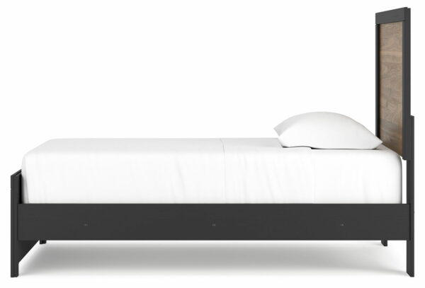 Vertani - Panel Bed - Image 17