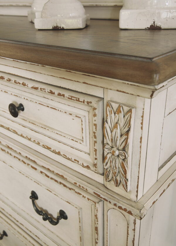 Realyn - Dresser, Mirror - Image 9
