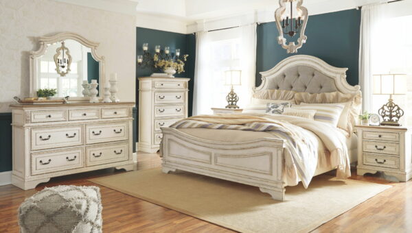 Realyn - Dresser, Mirror - Image 3