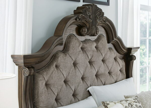Maylee - Upholstered Bed - Image 6