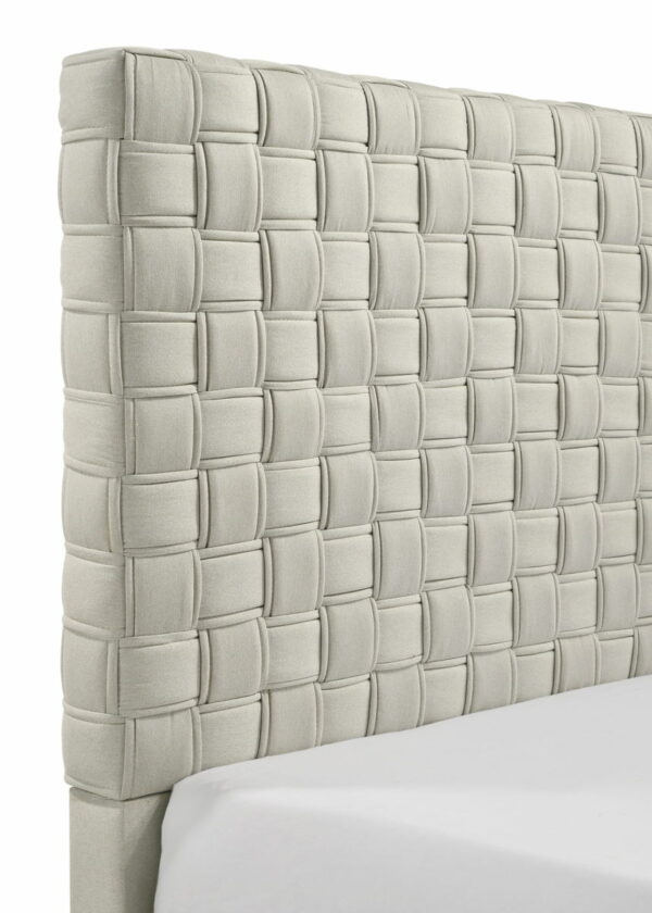 Ferin - Bed - Image 4