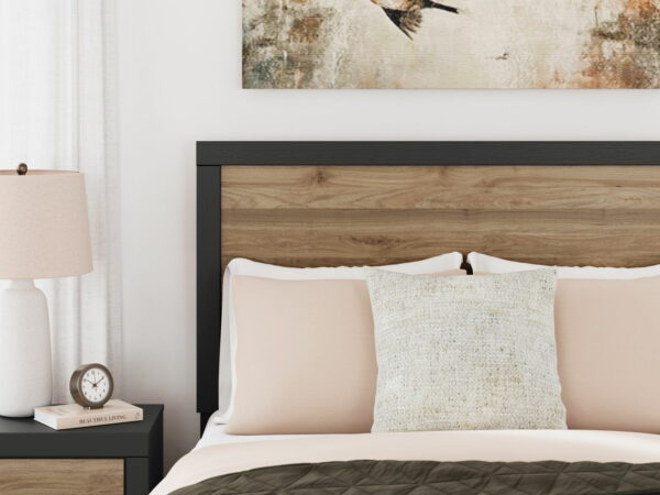Vertani - Panel Bed - Image 31