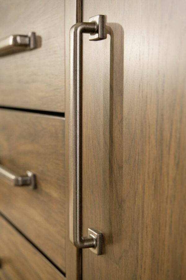 Cabalynn - Light Brown - Dining Room Server - Image 7