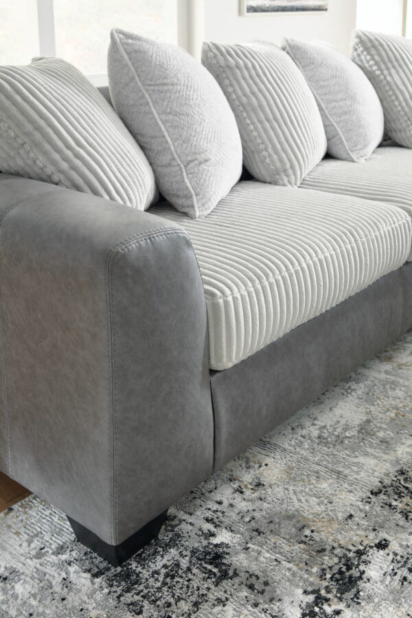 Clairette Court - Sectional - Image 4