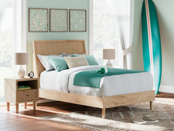 Cielden - Panel Bed - Image 4