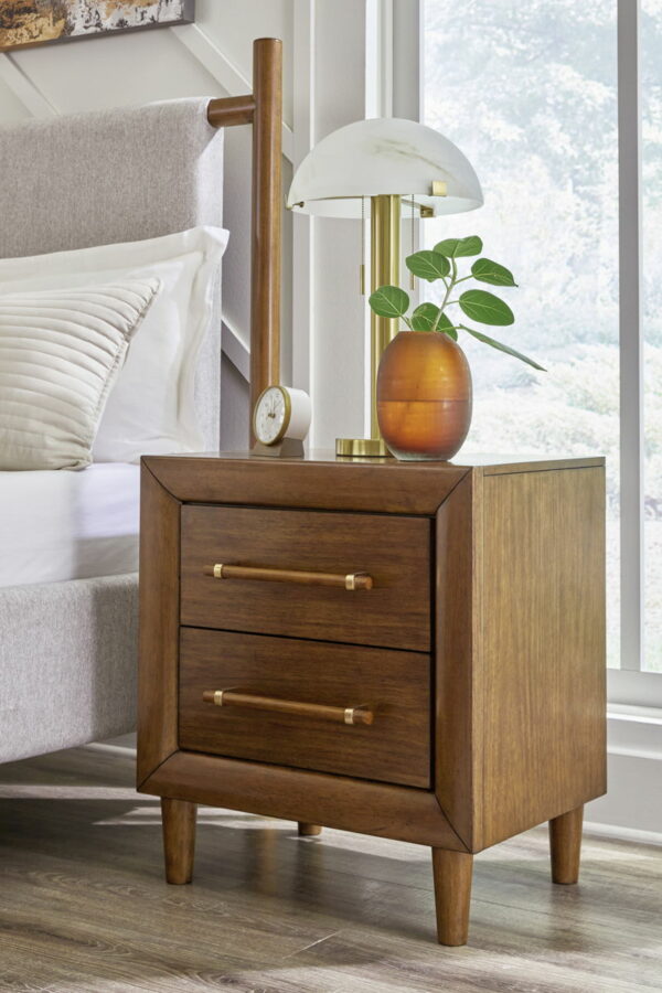 Lyncott - Upholstered Bedroom Set - Image 8