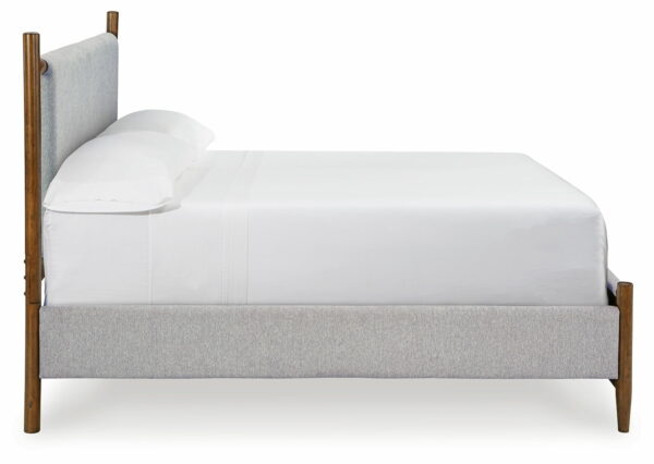 Lyncott - Upholstered Bedroom Set - Image 4